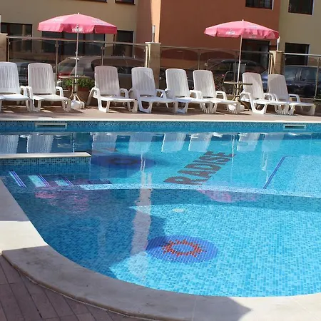 Hotel Sunny Paradise Family 3*