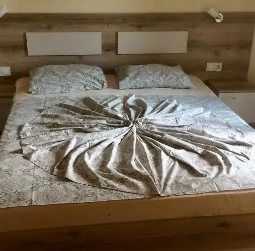 съни парадайс семеен Хотел