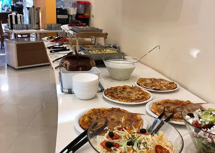 съни парадайс семеен Хотел