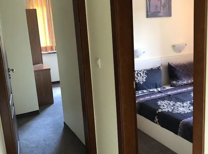 съни парадайс семеен Хотел