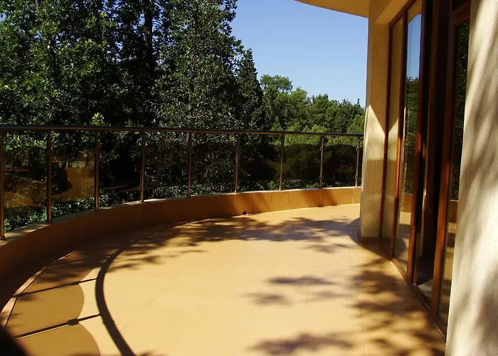 съни парадайс семеен 3* Китен