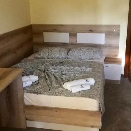 Sunny Paradise Family Otel Naousa