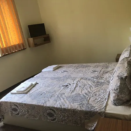 Sunny Paradise Family Otel