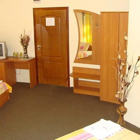 Sunny Paradise Family Otel 3*