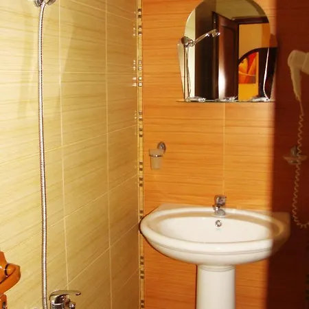 Sunny Paradise Family Otel Naousa