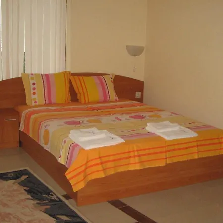 Sunny Paradise Family 3* Naousa