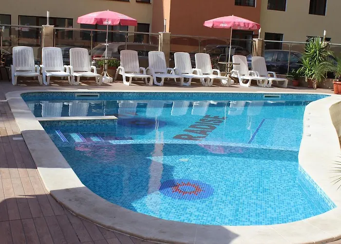 Ξενοδοχείο Sunny Paradise Family 3*