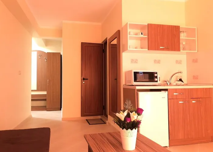 Ξενοδοχείο Sunny Paradise Family